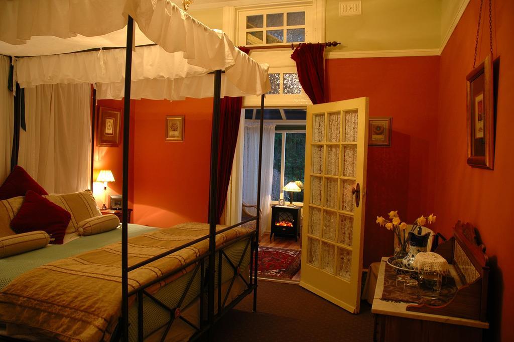 Broomelea Bed & Breakfast Leura Room photo